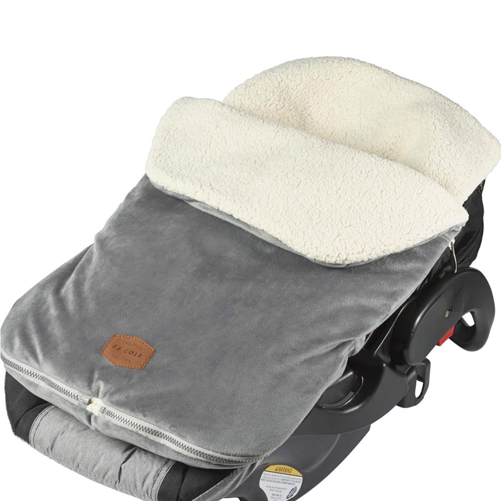 JJ Cole Bundle Me Winter Baby Car Seat Cover and Bunting Bag — Graphite Gray